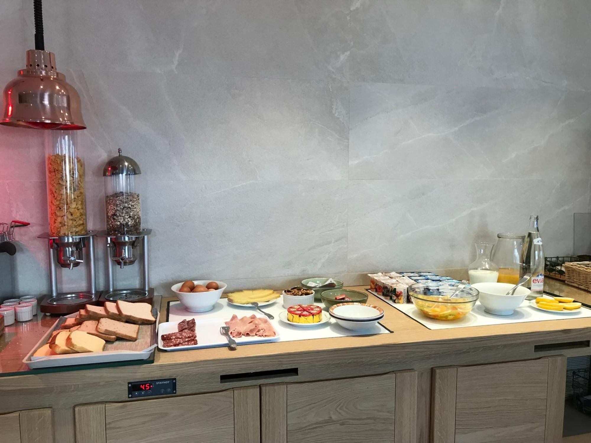 Hotel Le Provencal Logishotels 레지상브르 외부 사진