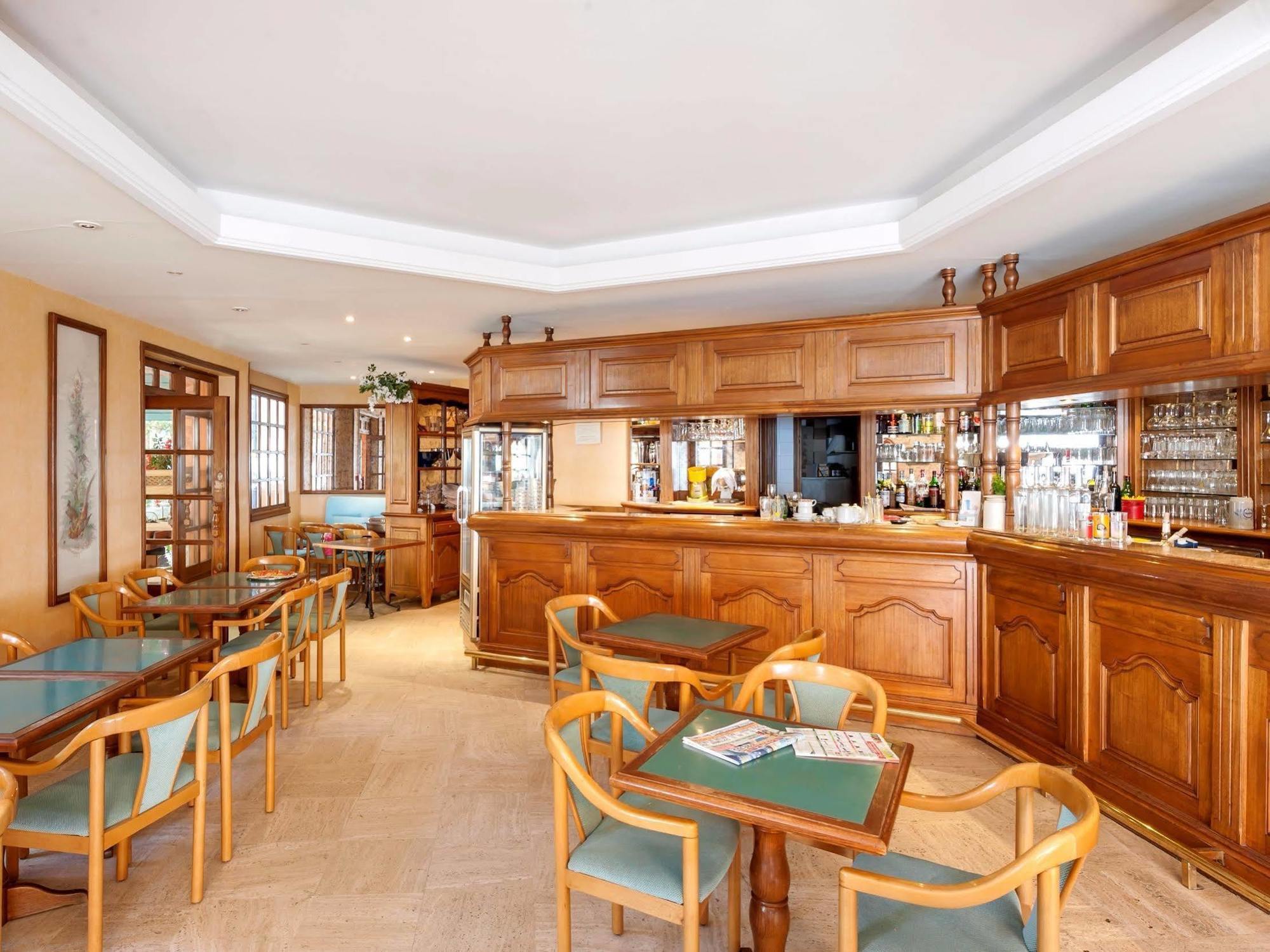Hotel Le Provencal Logishotels 레지상브르 외부 사진