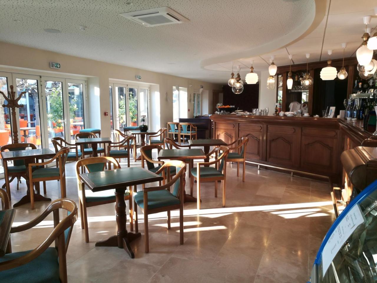 Hotel Le Provencal Logishotels 레지상브르 외부 사진